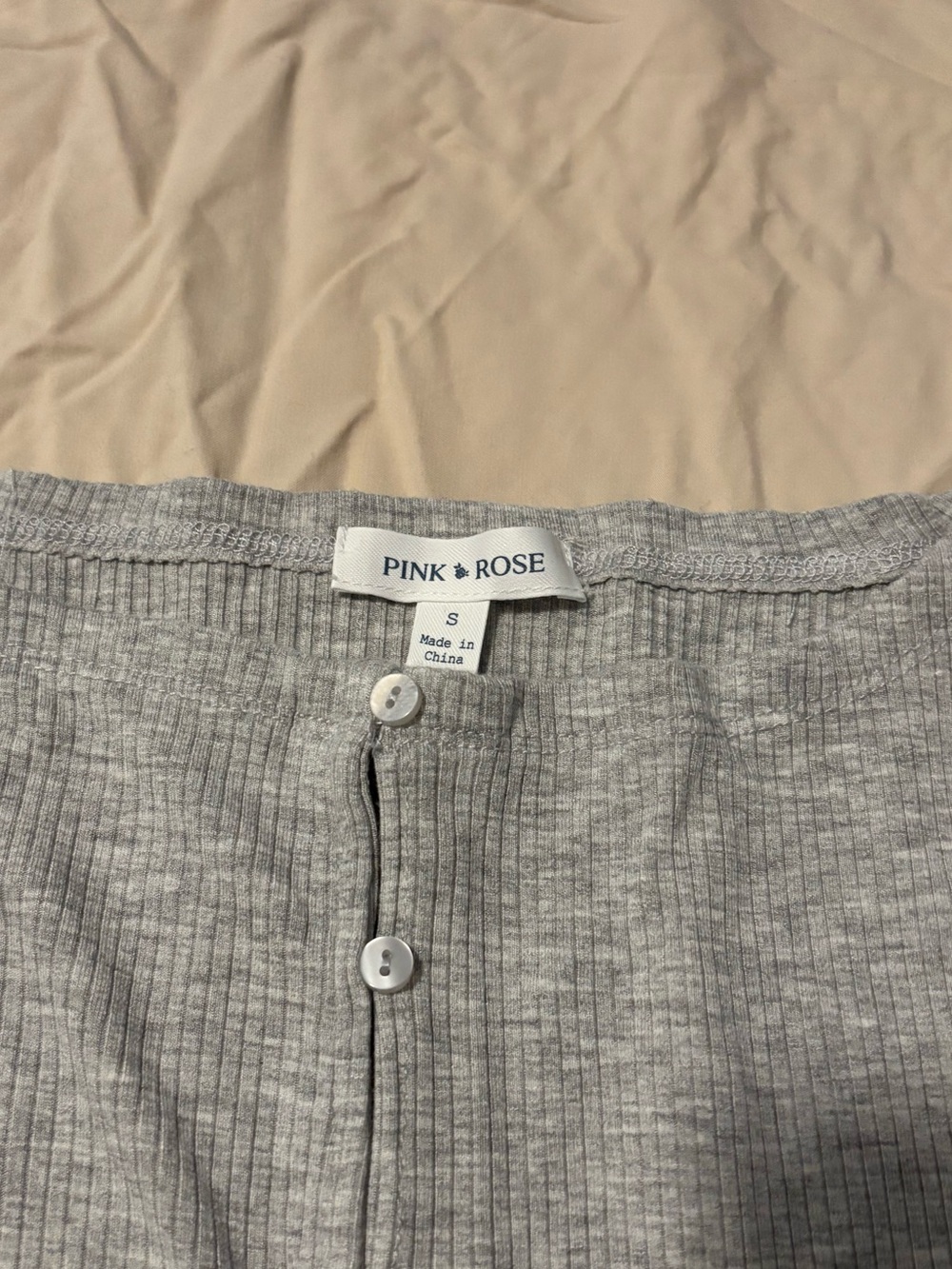 Ribbed Button Down Tank - Picture 3 of 3
